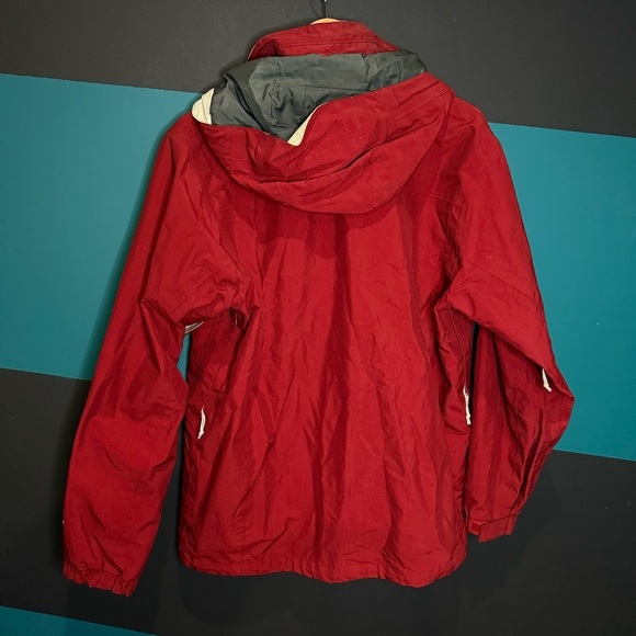 The North Face Men's Vibrant Red Rain Jacket - Picture 5 of 11